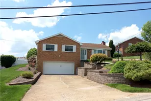 640 Longvue Dr, Chartiers, PA 15342 - Photo 2
