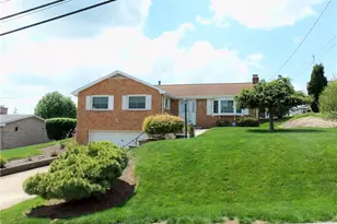 640 Longvue Dr, Chartiers, PA 15342 - Photo 1