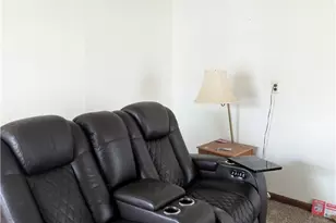 311 Strawberry Alley, New Brighton, PA 15066 - Photo 2