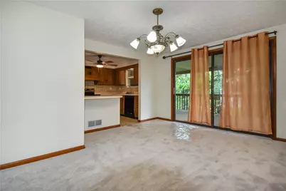 16 Wallace Rd, Pittsburgh, PA 15209 - Photo 8