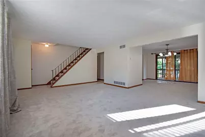 16 Wallace Rd, Pittsburgh, PA 15209 - Photo 4