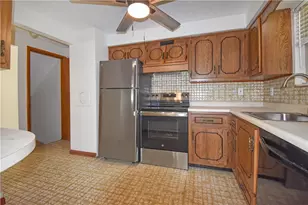 16 Wallace Rd, Pittsburgh, PA 15209 - Photo 12