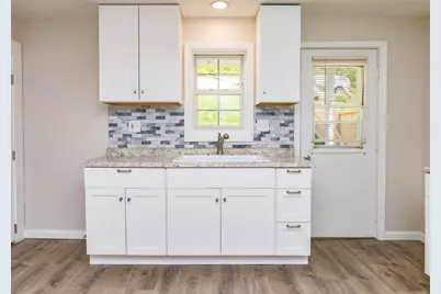 1317 4th Ave, Conway, PA 15027 - Photo 16