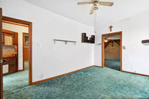 571 Main St, North Huntingdon, PA 15642 - Photo 12