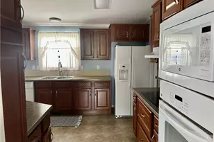 126 York Rd, Cranberry Township, PA 16066 - Photo 8