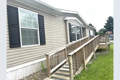 126 York Rd, Cranberry Township, PA 16066 - Photo 2
