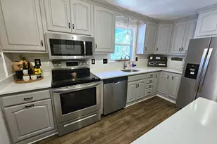 135 Cannon Dr, Hempfield Township, PA 15601 - Photo 12