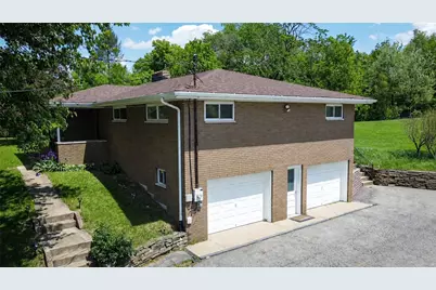 269 Crisswell Rd, Twp of But SW, PA 16002 - Photo 2
