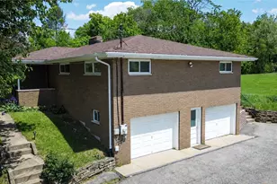 269 Crisswell Rd, Twp of But SW, PA 16002 - Photo 2
