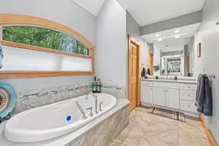 300 Hardy Dr, Pittsburgh, PA 15241 - Photo 26