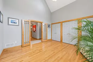 300 Hardy Dr, Pittsburgh, PA 15241 - Photo 6
