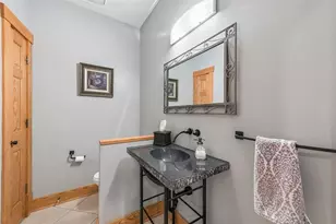 300 Hardy Dr, Pittsburgh, PA 15241 - Photo 8