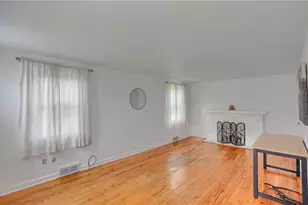 1816 Kiralfy Ave, Beechview, PA 15216 - Photo 8