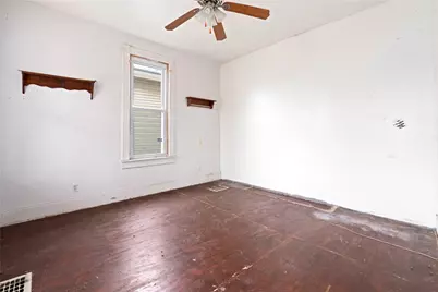 2022 Kenneth Ave, Arnold, PA 15068 - Photo 4