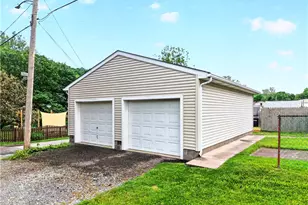101 Ambridge Ave, Leet Township, PA 15003 - Photo 8