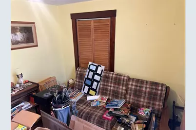 869 E Hill Dr, New Kensington, PA 15068 - Photo 2