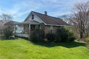 869 E Hill Dr, New Kensington, PA 15068 - Photo 2