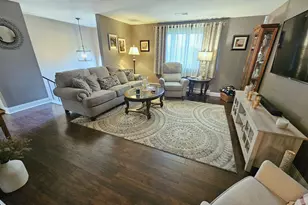 4030 Dividend Dr, South Franklin, PA 15301 - Photo 6