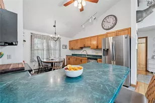 541 Byers Rd, Somerset Township, PA 15501 - Photo 6