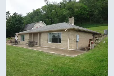41 Playford Avenue, Brownsville, PA 15417 - Photo 2