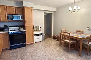 5218 Meadow St, Pittsburgh, PA 15236 - Photo 10