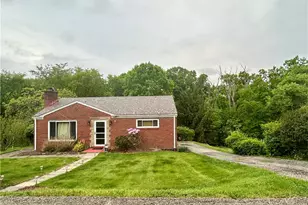 5218 Meadow St, Pittsburgh, PA 15236 - Photo 2
