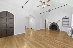 3809 Beechwood Blvd, Pittsburgh, PA 15217 - Photo 2