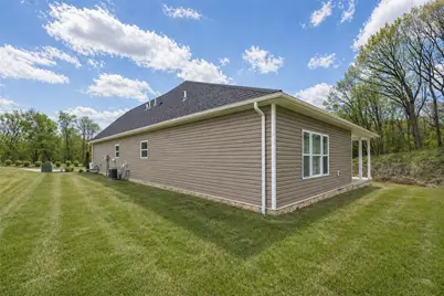 105 Deana Dr, Robinson Twp, PA 15136 - Photo 28