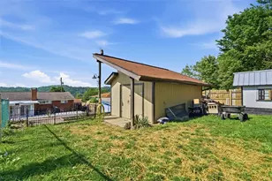 607 Stokes Dr, Elizabeth Twp/Boro, PA 15037 - Photo 44