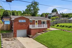 607 Stokes Dr, Elizabeth Twp/Boro, PA 15037 - Photo 2