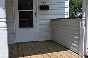 427 Mt Vernon Ave, Coraopolis, PA 15108 - Photo 2