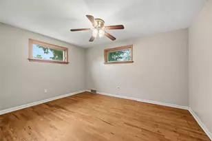 119 Spruce Dr, Pittsburgh, PA 15116 - Photo 20