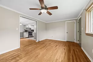119 Spruce Dr, Pittsburgh, PA 15116 - Photo 8