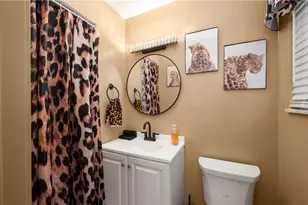400 Cherokee, Center Township, PA 16001 - Photo 16