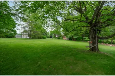400 Cherokee, Center Township, PA 16001 - Photo 24