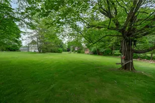 400 Cherokee, Center Township, PA 16001 - Photo 24