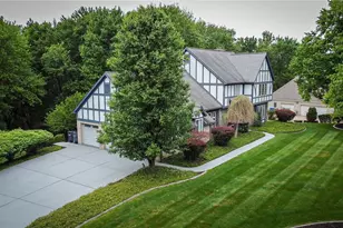 149 Blazing Star Dr, Penn Township, PA 16002 - Photo 2
