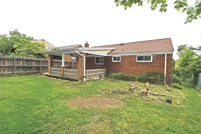 433 Ridgemont Dr, Pittsburgh, PA 15220 - Photo 28