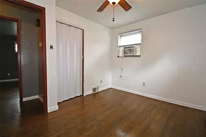 433 Ridgemont Dr, Pittsburgh, PA 15220 - Photo 16