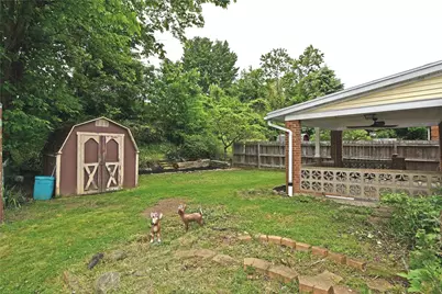433 Ridgemont Dr, Pittsburgh, PA 15220 - Photo 26