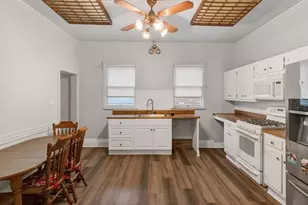 1236 Voskamp St, Pittsburgh, PA 15212 - Photo 6