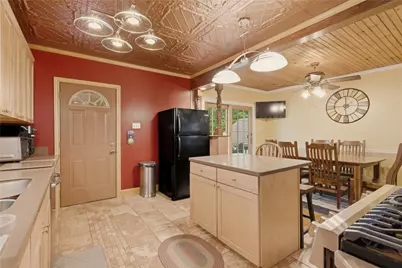 102 King Street, Westmont Hilltop School District, PA 15905 - Photo 14