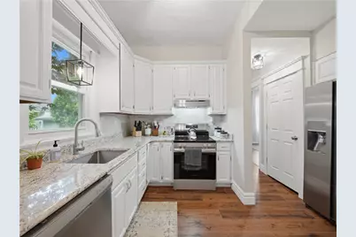 226 College Ave, Grove City Boro, PA 16127 - Photo 8