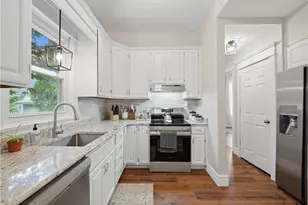 226 College Ave, Grove City Boro, PA 16127 - Photo 8