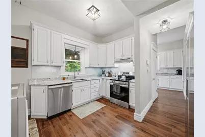 226 College Ave, Grove City Boro, PA 16127 - Photo 10