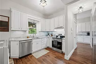 226 College Ave, Grove City Boro, PA 16127 - Photo 10
