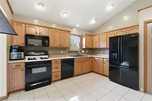 72 4th St, North Irwin, PA 15642 - Photo 6