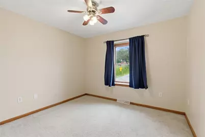 72 4th St, North Irwin, PA 15642 - Photo 18