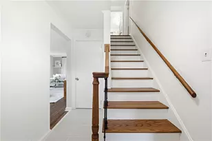 4 Fernwood Ave, Pittsburgh, PA 15228 - Photo 4