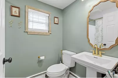 210 Perry Ave, Washington Township, PA 15012 - Photo 26